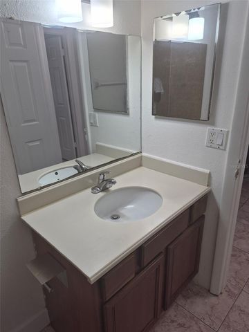 9110 TUDOR DRIVE L106, Tampa, FL 33615
