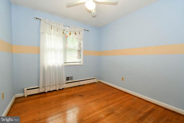 5209 YUMA CT, Alexandria, VA 22312