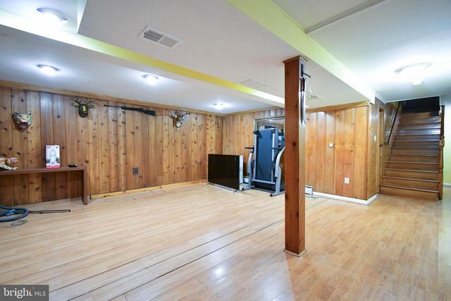 5209 YUMA CT, Alexandria, VA 22312