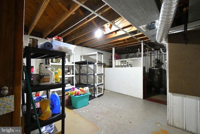 5209 YUMA CT, Alexandria, VA 22312