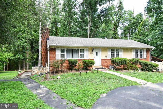 5209 YUMA CT, Alexandria, VA 22312
