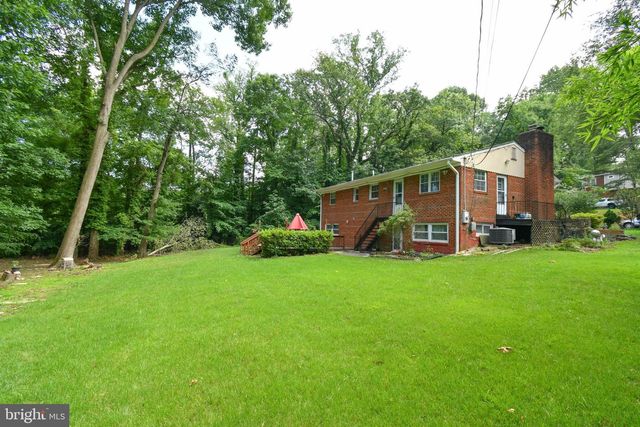 5209 YUMA CT, Alexandria, VA 22312