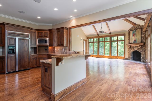1116 Perch Fly Court, Biltmore Lake, NC 28715
