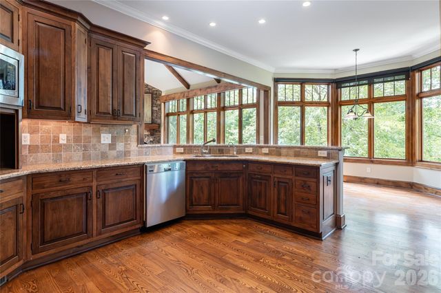 1116 Perch Fly Court, Biltmore Lake, NC 28715
