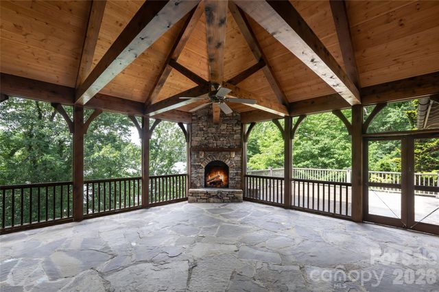 1116 Perch Fly Court, Biltmore Lake, NC 28715