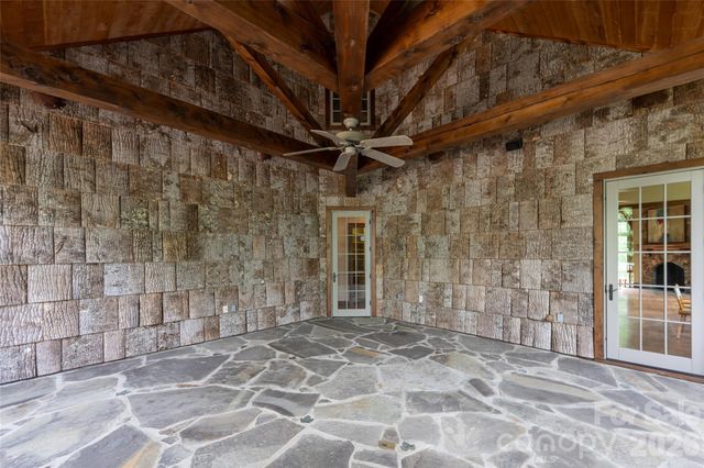 1116 Perch Fly Court, Biltmore Lake, NC 28715