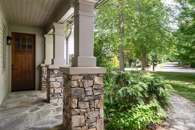 1116 Perch Fly Court, Biltmore Lake, NC 28715