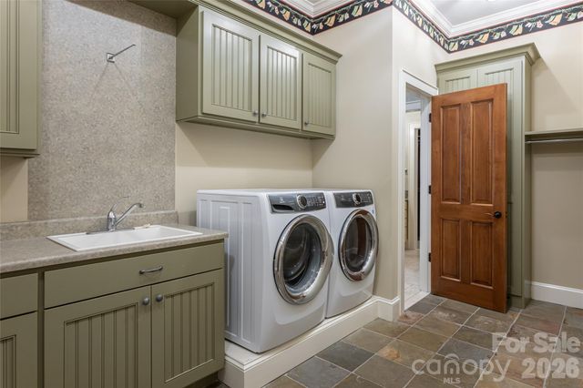 1116 Perch Fly Court, Biltmore Lake, NC 28715