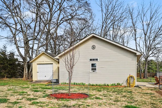 109 Prairieview Dr, Murfreesboro, TN 37127