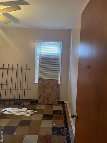 11443 Somerset Avenue, Detroit, MI 48224