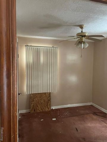 11443 Somerset Avenue, Detroit, MI 48224