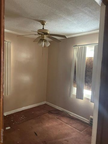 11443 Somerset Avenue, Detroit, MI 48224