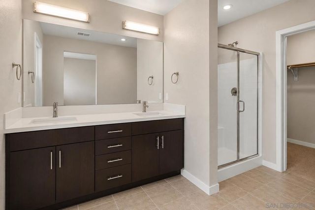 785 Trunorth Circle, Escondido, CA 92026