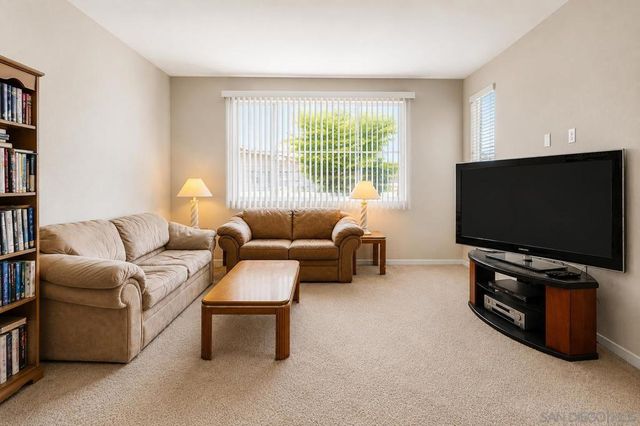 785 Trunorth Circle, Escondido, CA 92026