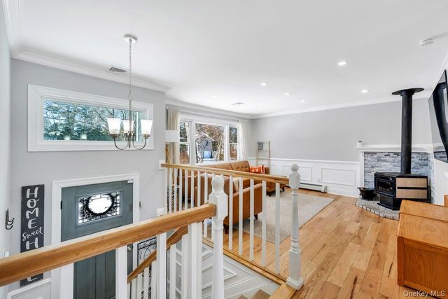 39 Joseph Place, Nesconset, NY 11767