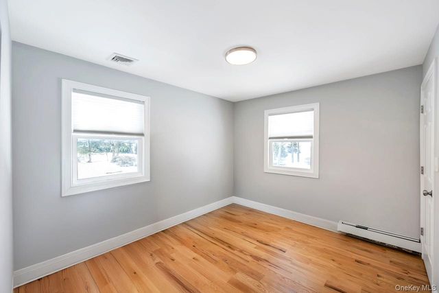 39 Joseph Place, Nesconset, NY 11767