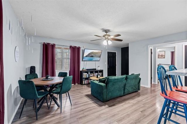 723 Buchanan Bypass, Buchanan, GA 30113