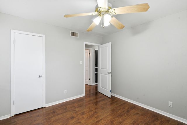 1710 Kay Avenue, Bridgeport, TX 76426