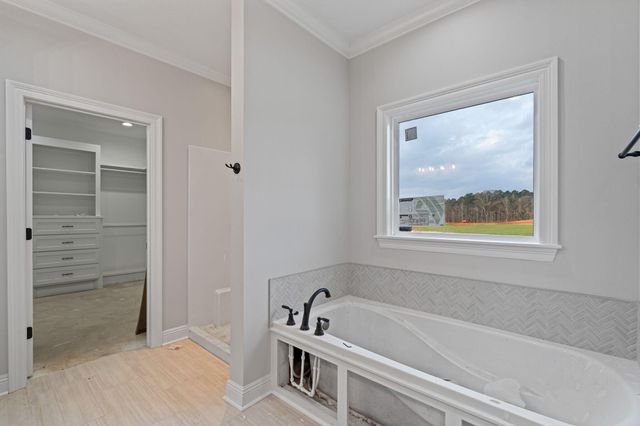 136 Micawber Loop, Hattiesburg, MS 39402