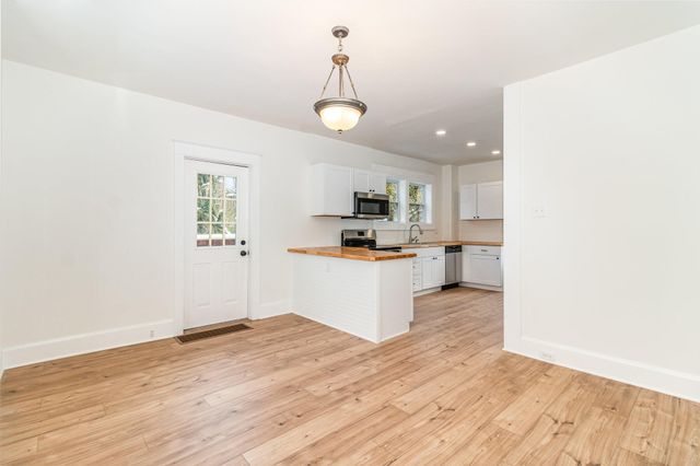 2007 Monmouth Street, Newport, KY 41071