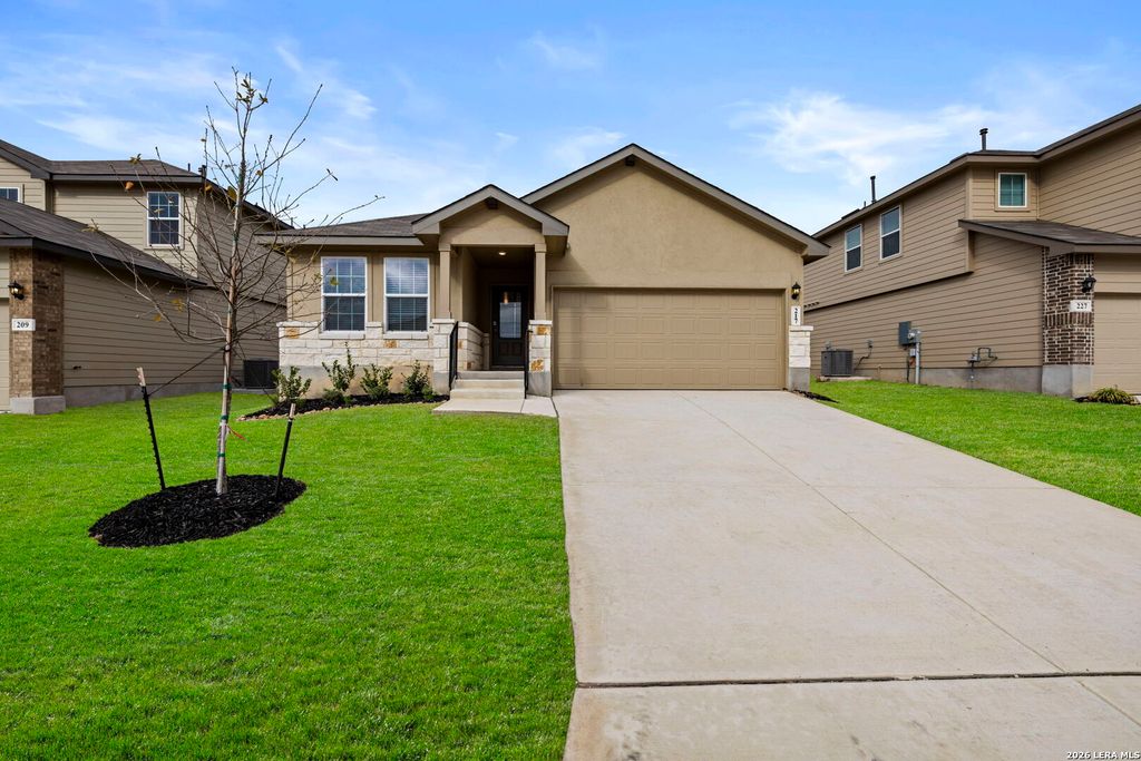 217 Squacco Heron, San Antonio, TX 78253