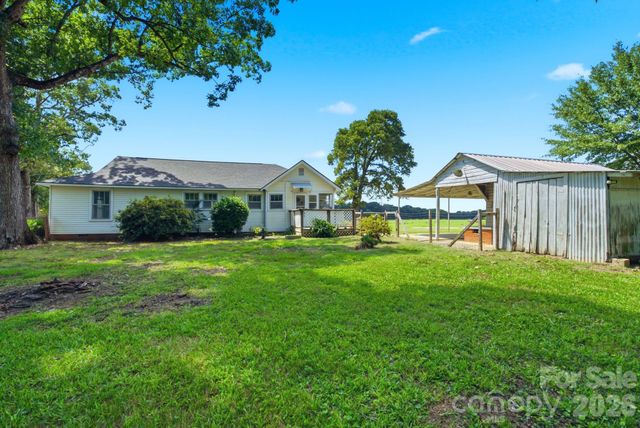 3041 Pink Plyler Road, Lancaster, SC 29720