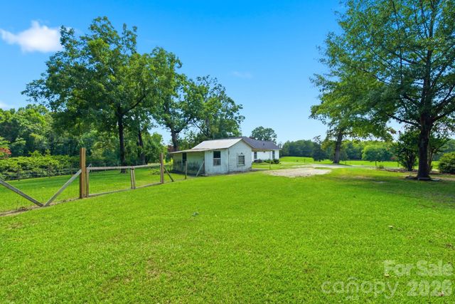 3041 Pink Plyler Road, Lancaster, SC 29720