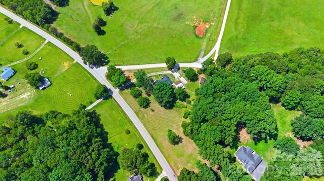 3041 Pink Plyler Road, Lancaster, SC 29720