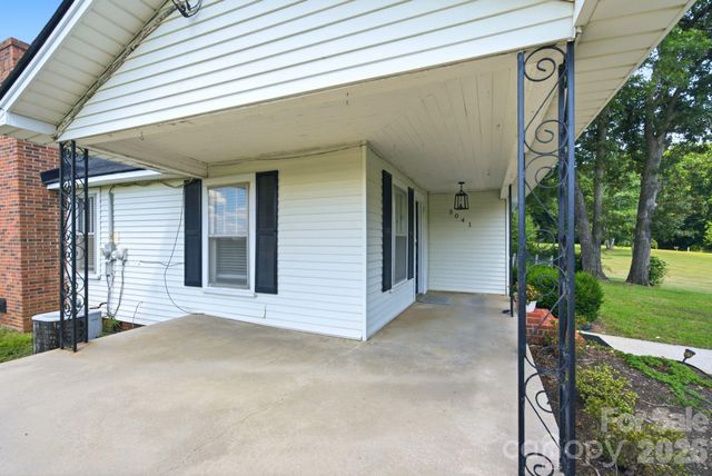 3041 Pink Plyler Road, Lancaster, SC 29720