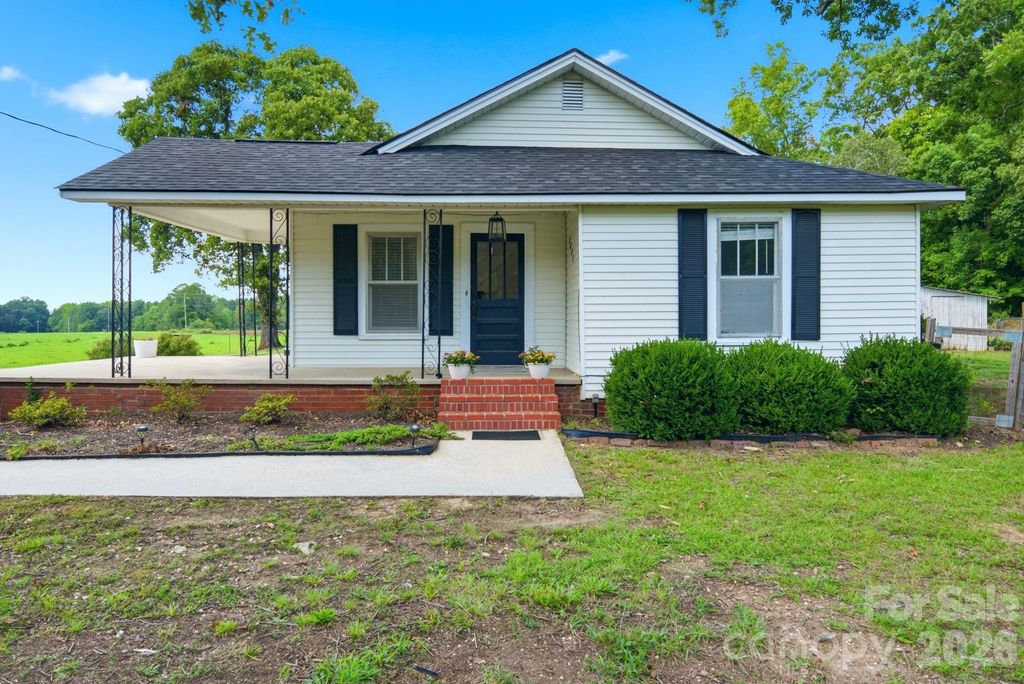 3041 Pink Plyler Road, Lancaster, SC 29720