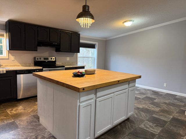 12926 E ST RD 54, Springville, IN 47462