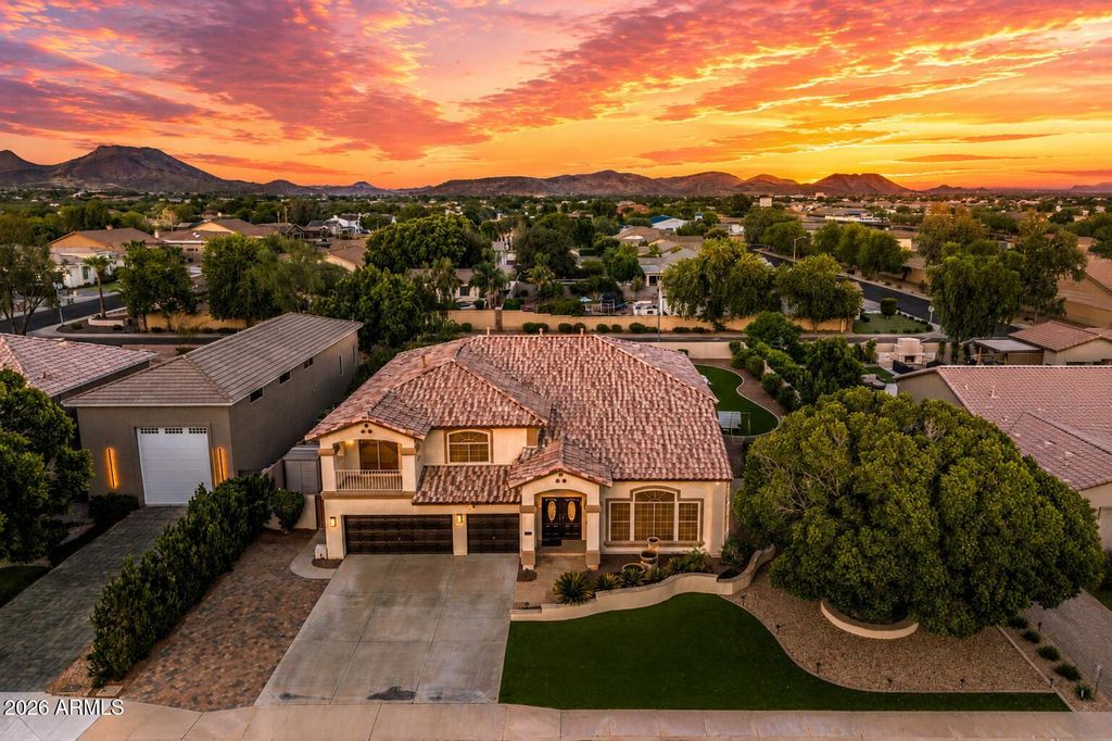 23575 N 81ST Drive, Peoria, AZ 85383 — photo 2