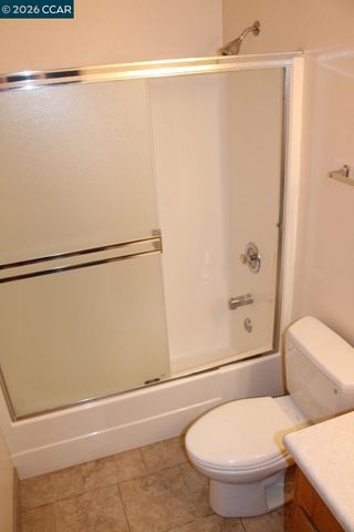 5619 Madison Ave 2, Richmond, CA 94804