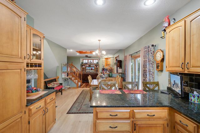 2014 Blue Jay Street, Shakopee, MN 55379