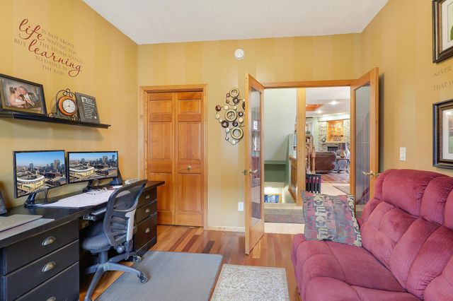 2014 Blue Jay Street, Shakopee, MN 55379