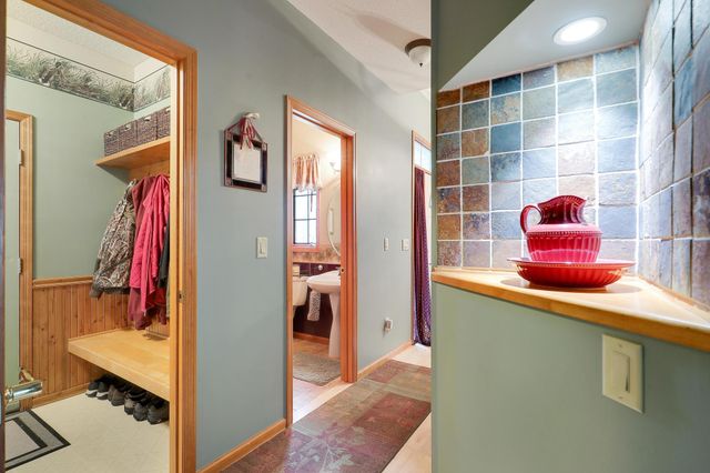 2014 Blue Jay Street, Shakopee, MN 55379