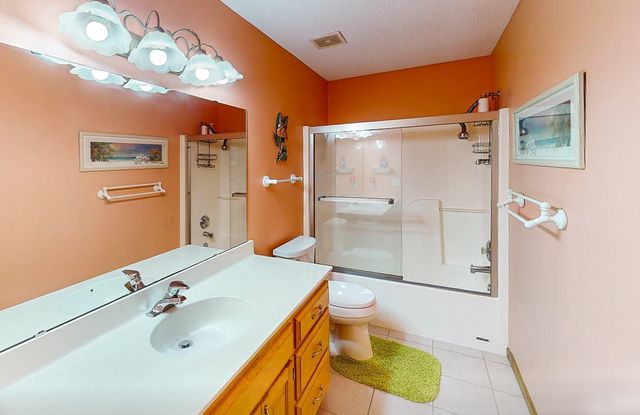 2014 Blue Jay Street, Shakopee, MN 55379