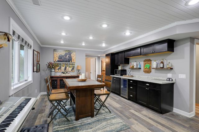 2014 Blue Jay Street, Shakopee, MN 55379