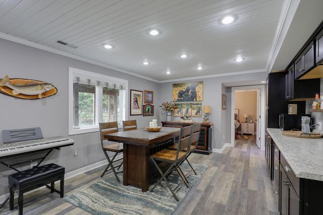 2014 Blue Jay Street, Shakopee, MN 55379