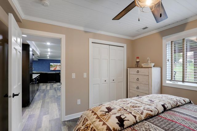 2014 Blue Jay Street, Shakopee, MN 55379