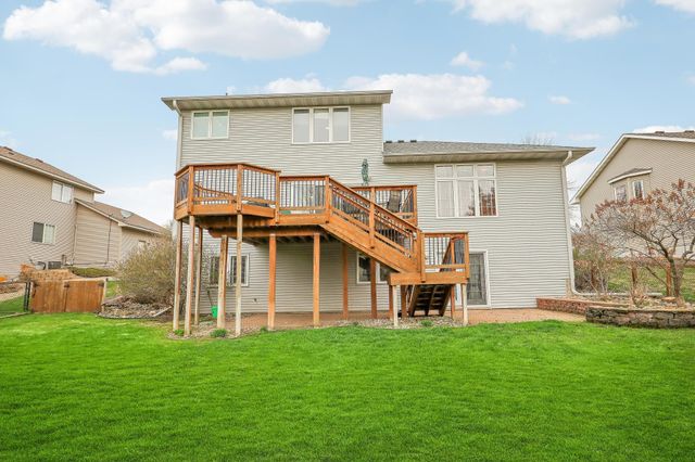2014 Blue Jay Street, Shakopee, MN 55379