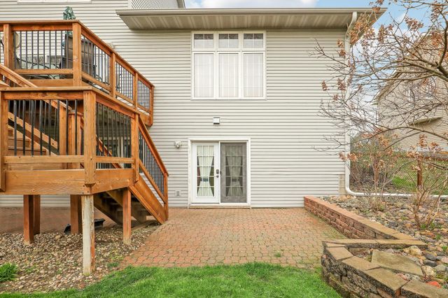 2014 Blue Jay Street, Shakopee, MN 55379