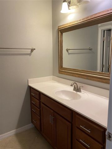 7875 MOONSTONE DRIVE 7875, Sarasota, FL 34233