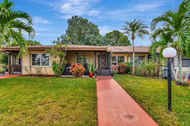 6118 La Palma Lane, Delray Beach, FL 33484