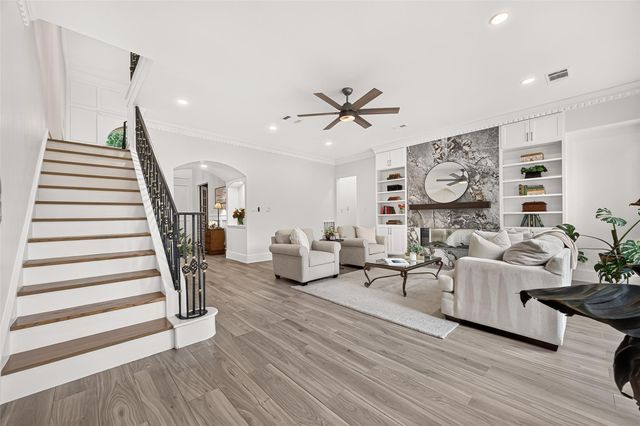 2926 Quincannon Lane, Houston, TX 77043