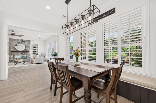 2926 Quincannon Lane, Houston, TX 77043