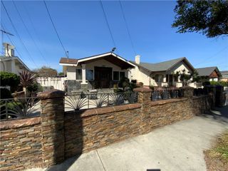 458 W 15th Street W, San Pedro, CA 90731