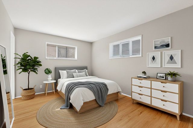 9900 Mesa Arriba Avenue NE, Albuquerque, NM 87111