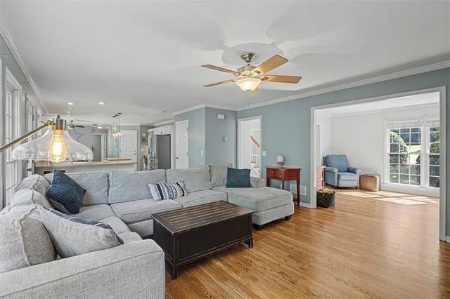 229 Hunters Crossing, Dallas, GA 30157