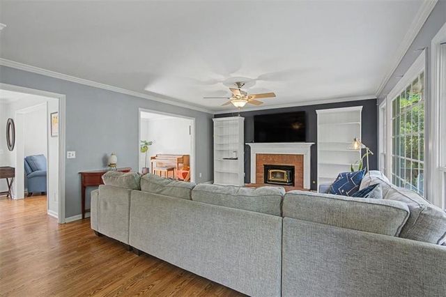 229 Hunters Crossing, Dallas, GA 30157